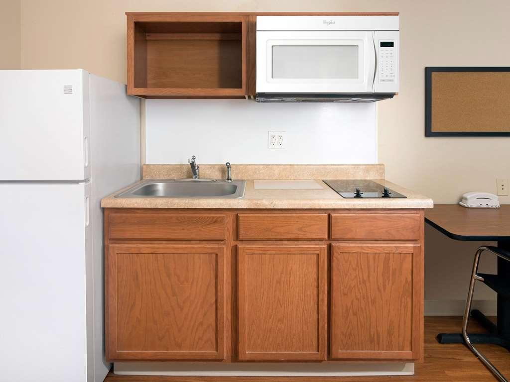 Extended Stay America Select Suites - Oklahoma City - Southeast 摩尔 客房 照片